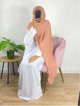 Hijab de jersey salmão