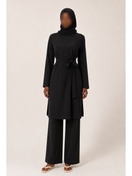 Costum de baie din trei...